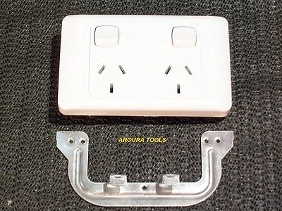 DOUBLE SWITCHED POWER SOCKET 240V -10A - WALL PLATE - PLASTER MOUNT - NEW