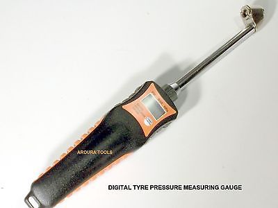 TYRE PRESSURE GAUGE WITH ELECTRONIC LCD READ-OUT - NEW.